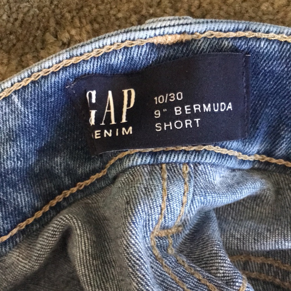 Shorts - Picture 5 of 6
